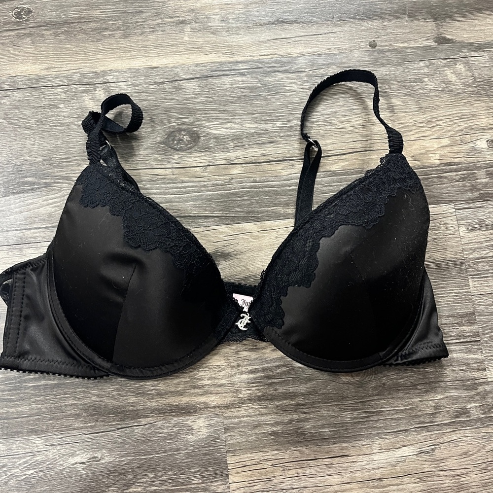 Juicy Couture 38C push-up bra